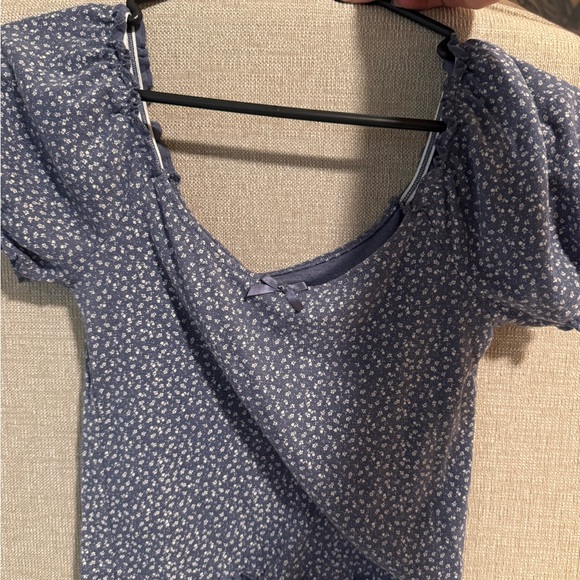 American Eagle Outfitters Tops - American Eagle Outfitters Blue Floral Blouse
